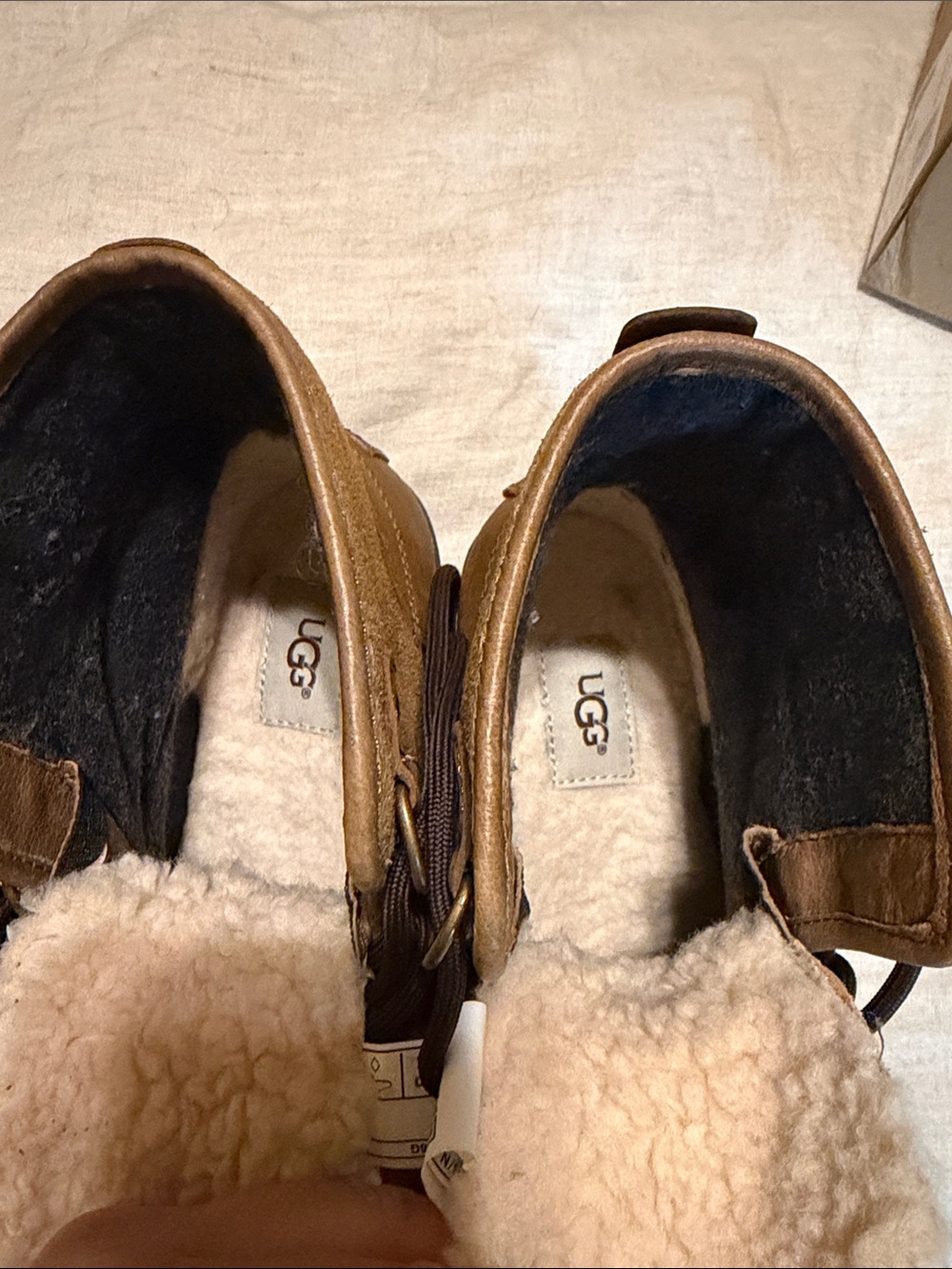 UGG women’s Chestnut Brown Leather & Suede Lace-Up Shearling Boots - Picture 5 of 5